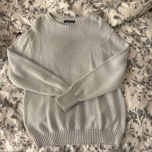 brandy melville | light gray sweater | ONE SIZE